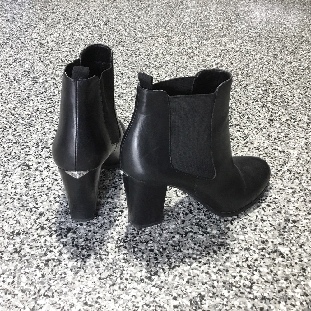 Michael Kors ✦ Leather 3.5" Heels Black Lottie Booties (size 7)